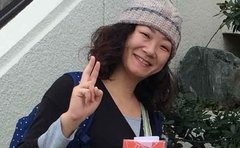 《髪の毛が抜け》41歳で白髪染めやめた女性が大変身「この髪色で生きていこう」グレイヘアの言葉がない時代の決断に反響