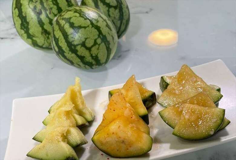 摘果すいかの漬物各種（からし漬け、キムチ漬け、しょうゆ漬け）