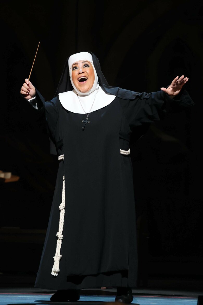 演技力と歌唱力で観る人を魅了する　写真提供／東宝演劇部