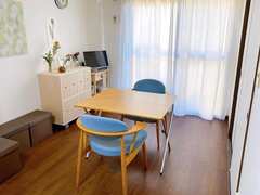 130キロを捨て、汚部屋住人からミニマリストに生まれ変わった女性の境地