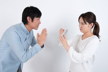 【夫の浮気】いさぎよく謝ったとき…妻としては「許す」が正解なのか？