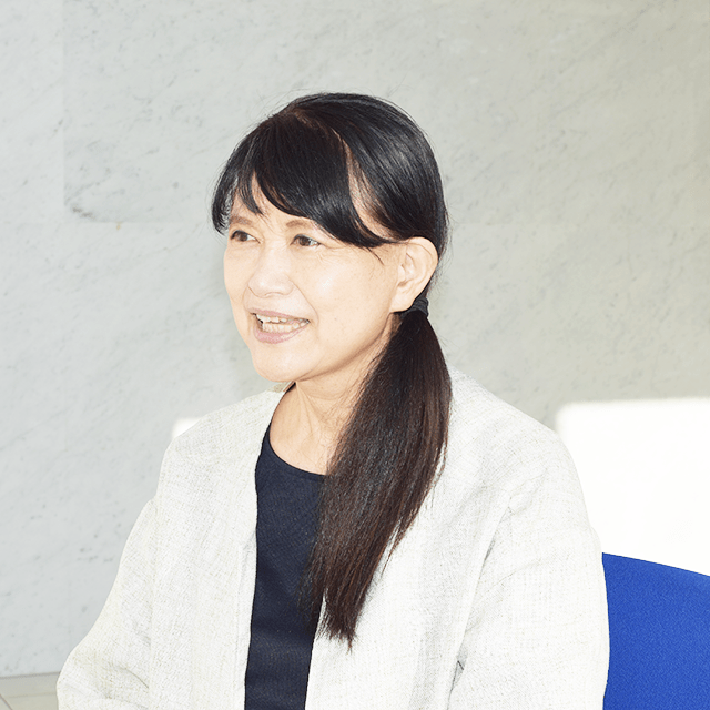 話をする田村先生