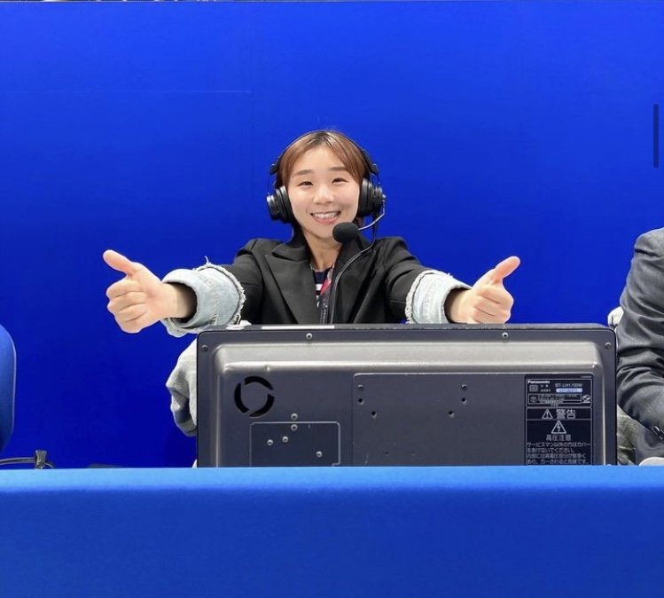 フィギュアスケート解説時の高橋さん