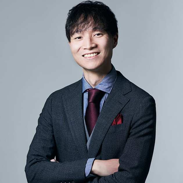 山崎聡一郎さん