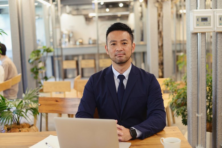 iStock.com/electravk