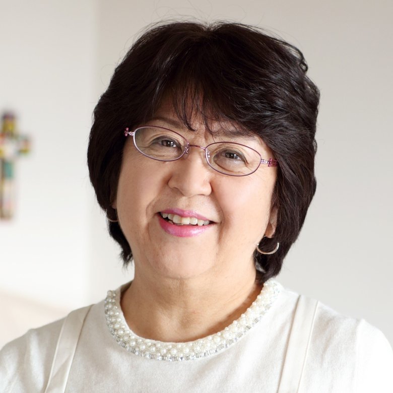 足立洋子さん