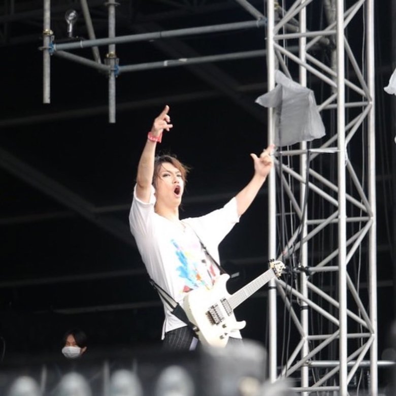 ライブやイベントでは、常に体を張って盛り上げる喜矢武さん