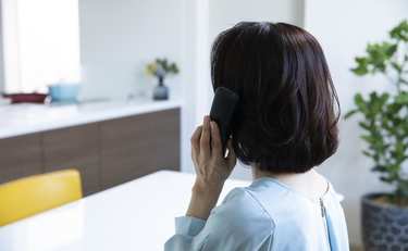 話題もないのに…義両親に定期的に連絡するのが親孝行なのか？