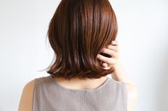 「髪パサパサ」「口内炎」「爪が割れる」人の共通点