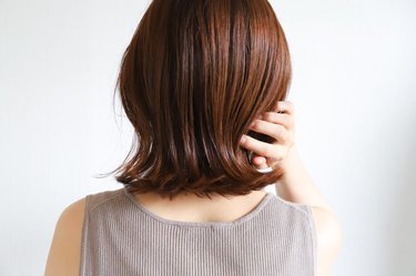 「髪パサパサ」「口内炎」「爪が割れる」人の共通点