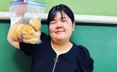 ぼる塾・あんり 元レディースの母の潔い言葉と12人大家族の生い立ち「私はヤンキーになるきっかけがなかった」