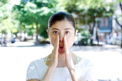 顔ヨガ「ムンクのマッサージ」で顔全体のむくみを撃退！