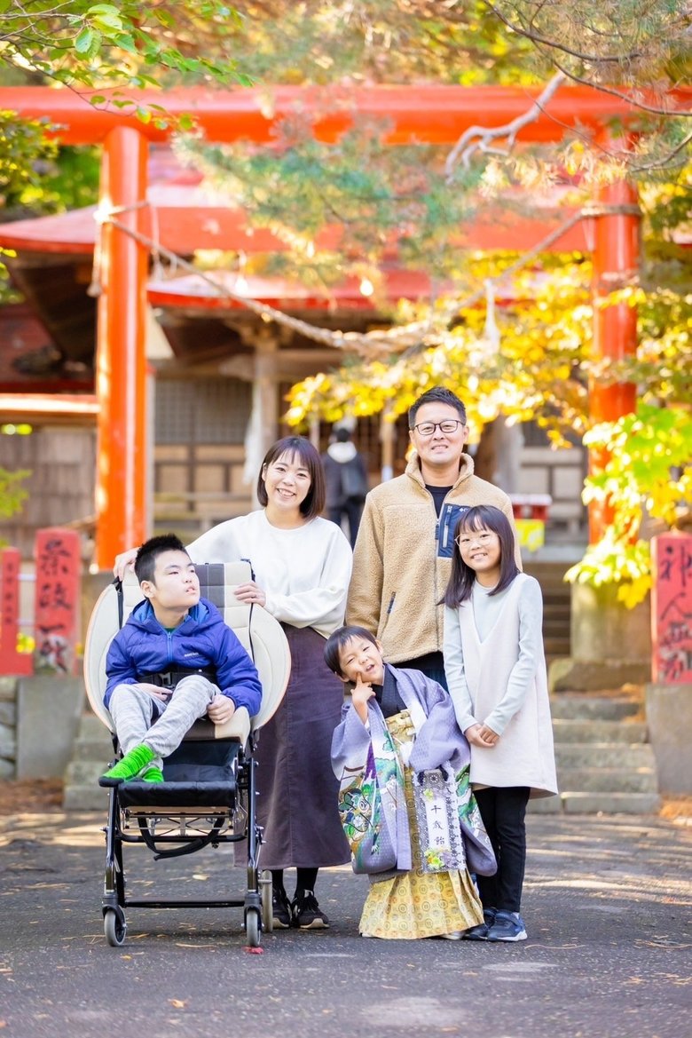 次男・晴くんの七五三を祝って家族で