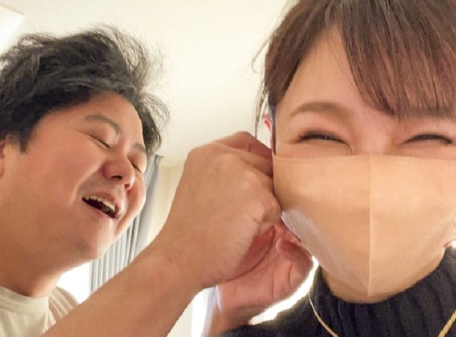 ブログでは仲睦まじい姿も