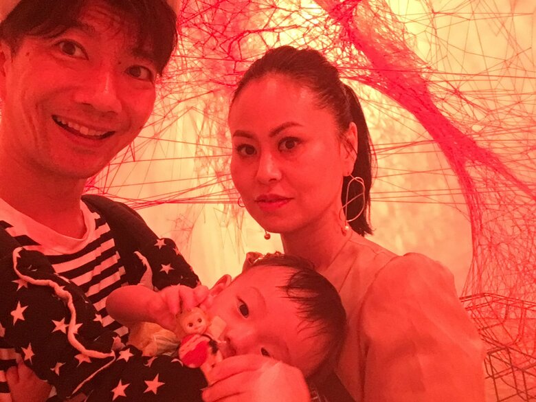 のちに養子縁組となった息子が1歳のとき