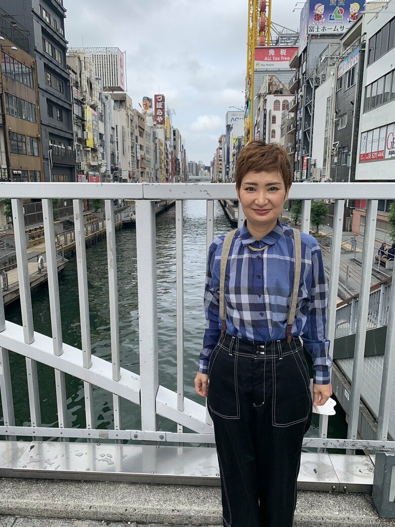 たいぞうさんを支える妻。個展開催が、パートナーとの出会いのきっかけになった