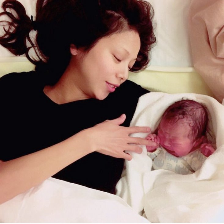 第1子を出産したころの西方さん