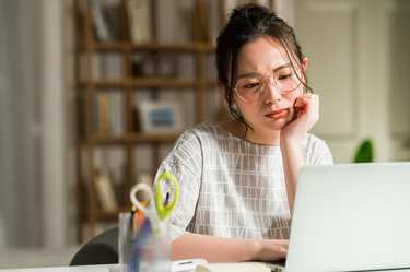 私って情弱！？「事実」と「意見」を履き違える人の盲点
