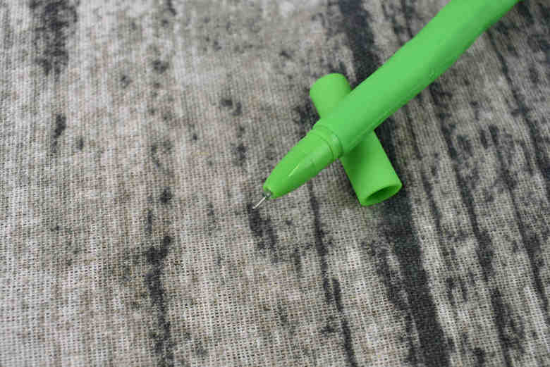 ダイソーの人気文房具「唐辛子ボールペン」の画像3