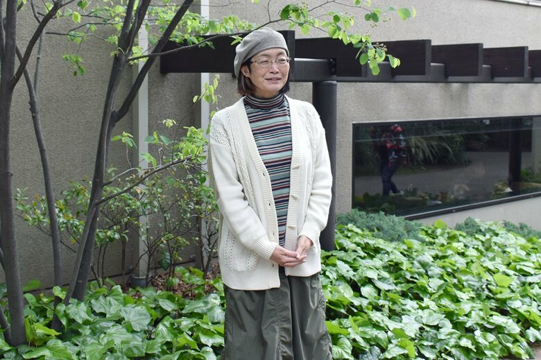 4月20日に初の本格エッセイ『祖母姫、ロンドンへ行く！』が出版された人気作家の椹野さん