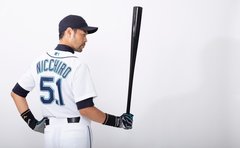 「32歳、行くあてもないけど仕事を退職し」ニッチロー 迷いの中でみつけたイチローものまね芸で「人生をかけた決断」