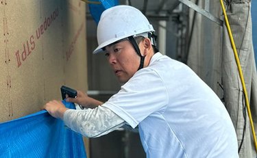 「ガタガタ震え、握力も消えた」酷暑の現場で2度の熱中症。フォーリンラブ・ハジメが命懸けで這いつくばる40代の「今」