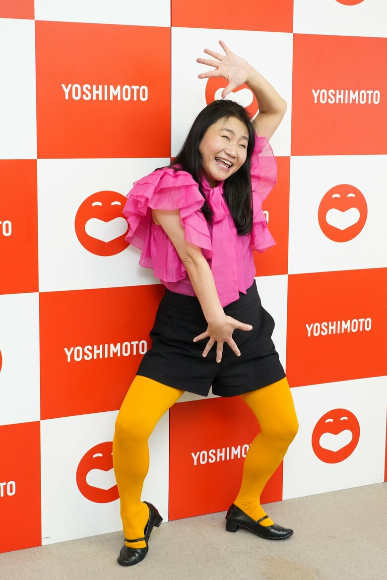 新喜劇定例会見で芸歴35周年記念座長公演をPRする島田さん