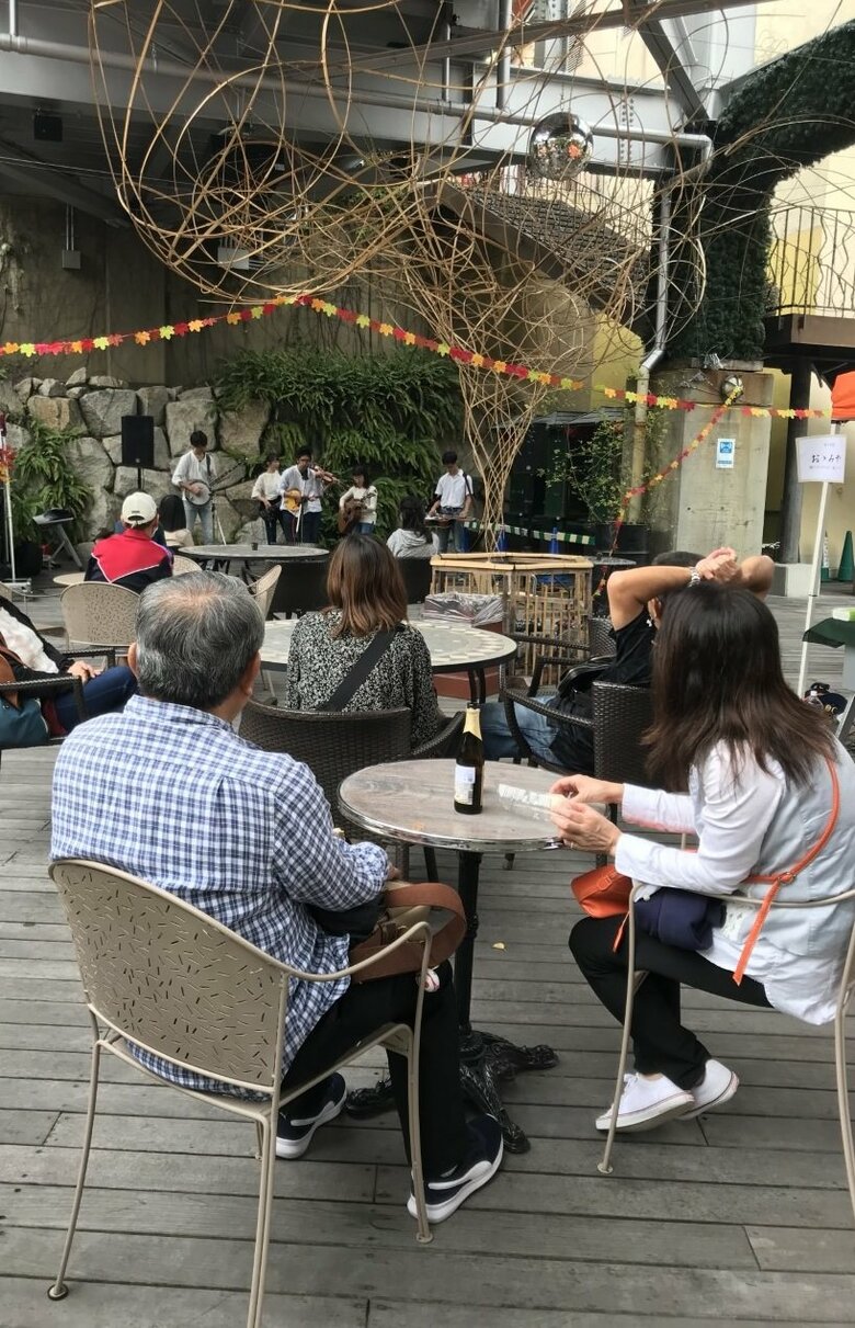 学生時代に開催した神戸ハーバーランドのイベント。予算管理をはじめ、すべて体当たりだった