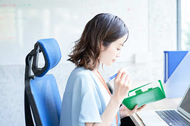 もっと早く知りたかった！相手を不快にさせない「日程調整メール」の書き方とは？