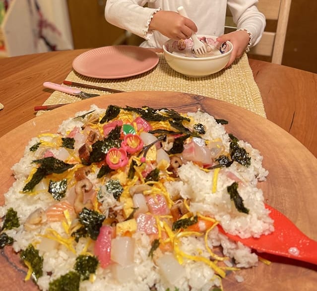 子どもとちらし寿司