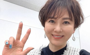 鈴木砂羽「母の顔色ばかり伺って」結婚生活にも影響した「母と娘の逃れられない」親子関係