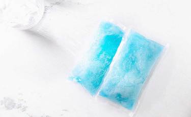 保冷剤はお弁当の上に置く？それとも下？正解は…