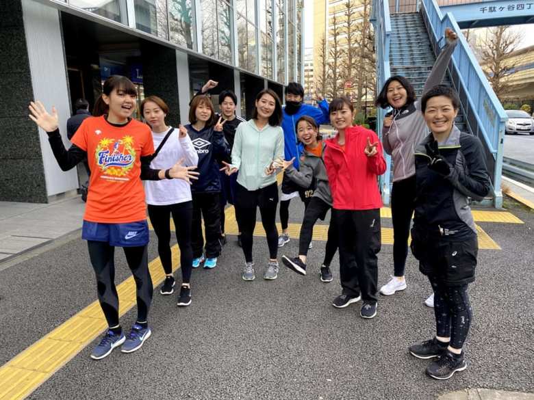 5つのクラブ活動（野球・フットサル・ゴルフ・テニス・ランニング）が活動中のクラブ活動支援制度。