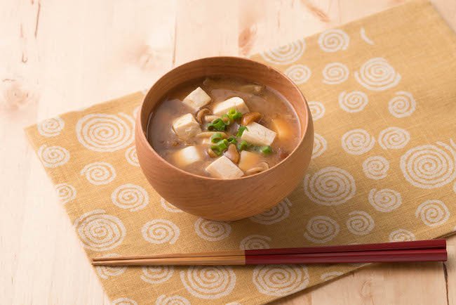 なめこと豆腐のみそ汁