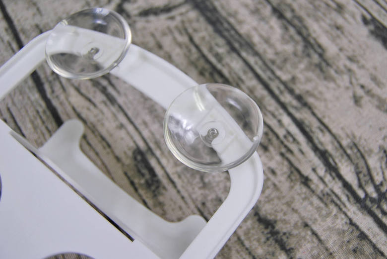 セリアの人気商品「ラップホルダー」の実物画像