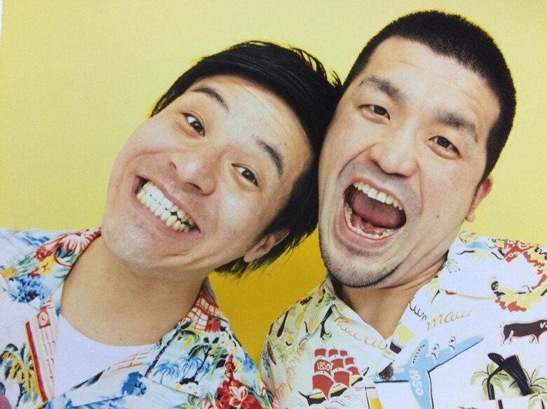 現在の芸風にたどり着くまでは「みなみのしま」というコンビ名で活動