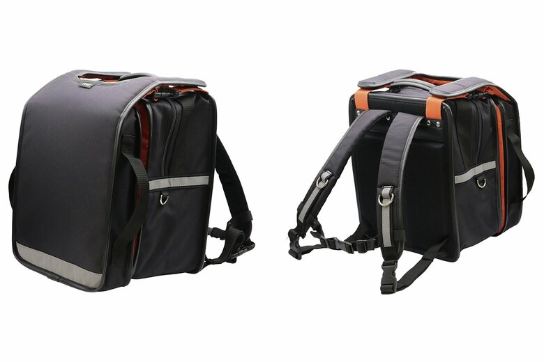 2023年3月にリリースされた水中に浮くランドセル「ウクラン」