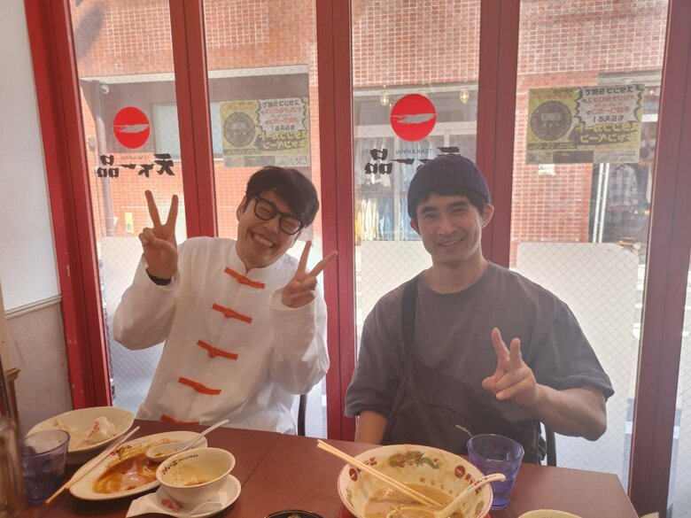 左・ゆにばーす川瀬さんと、入院1回目、3月末に退院したころ