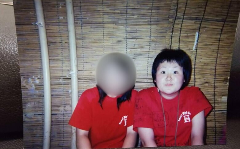 全寮制の高校に進学したりっぺさん（写真右）