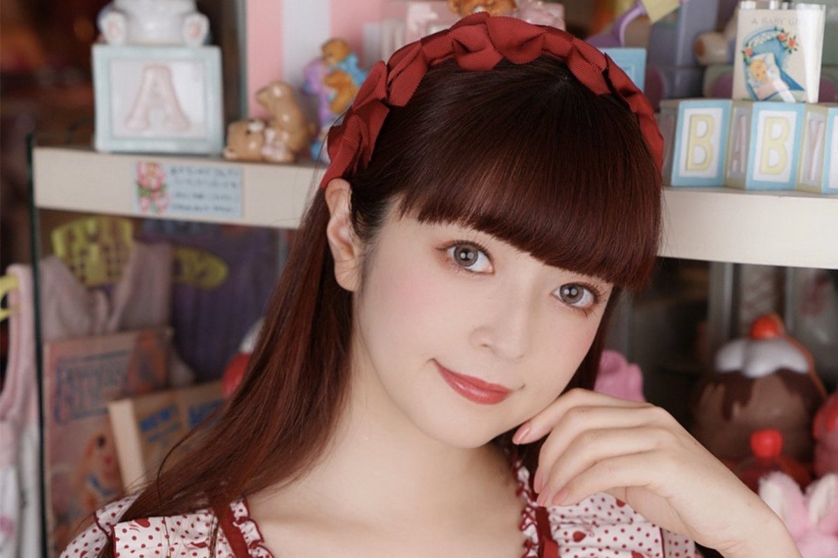 青木美沙子（40）ロリータモデルで活躍「大人でも姫になれる