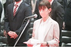 スザンヌ“34歳の高校生”を経て大学生活へ「募金活動のサポートもしました」