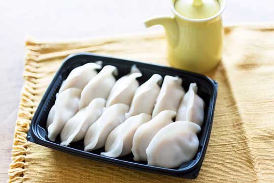 成城石井自家製 水餃子 12個