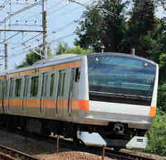 毎日の通勤ラッシュが本当に辛い!!「他人の吐息が直にかかる…」