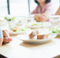 「ランチはどこでもいい」と店選びを丸投げするママ友の小さな罪