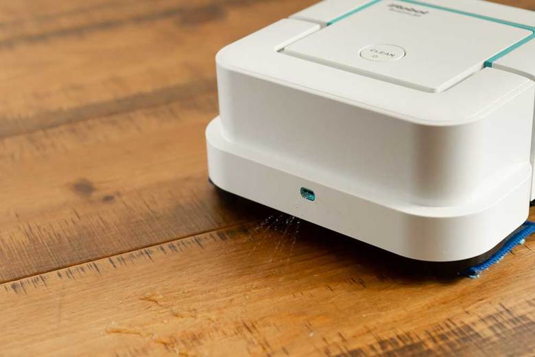 勢いよく水を吹き出すブラーバジェット