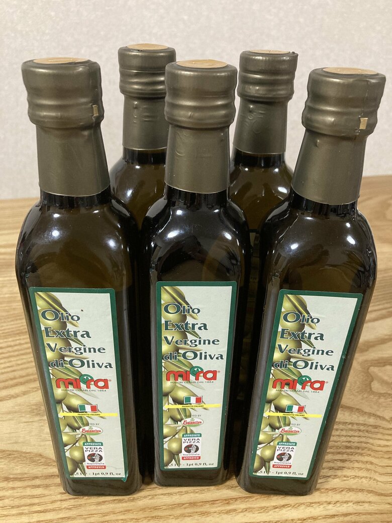 自宅用に買いだめするエキストラ・バージン・オリーブオイル