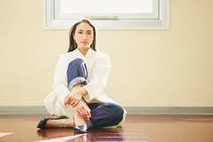 香椎由宇「華やかな芸能界から子育て中心の世界へ。人に頼ることが苦手な私が、仕事と家庭を両立するまで」