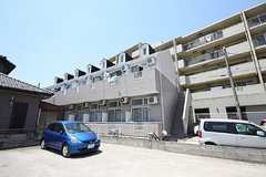 32歳の事務職OLを襲った不安感。投資を始めて“お金以外”の価値に気づいた