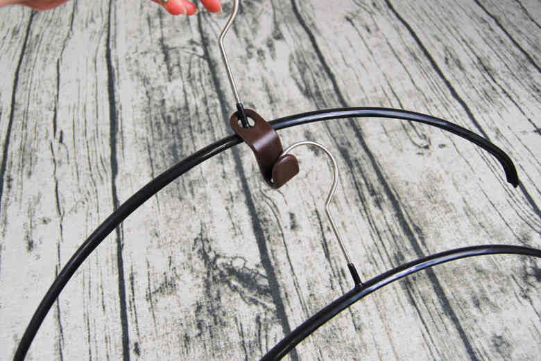 ダイソーおすすめ収納「ジョイントフック」の使用中画像