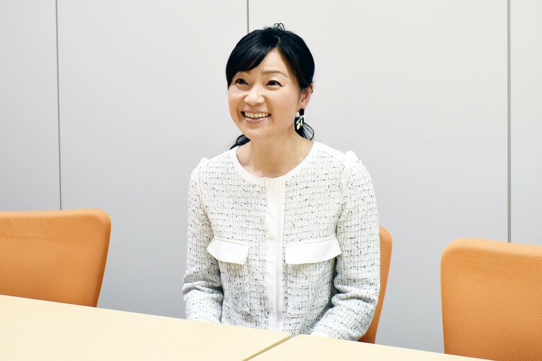 物腰の柔らかい受け答えが印象的な春日さん